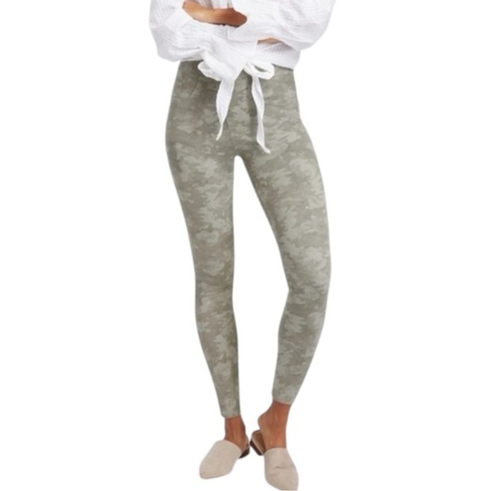 NWT Spanx Jean-ish Ankle Leggings size XL in Stone Wash Camo